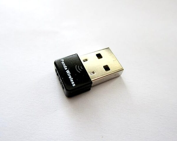 Panda Wireless Ultra WiFi (b/g/n) 150Mbps Wireless-N 2.4GHz USB Adapter - Windows 7/8/10/11, Zorin, Mint, Ubuntu, Fedora, Centos, Kali Linux and Raspbian